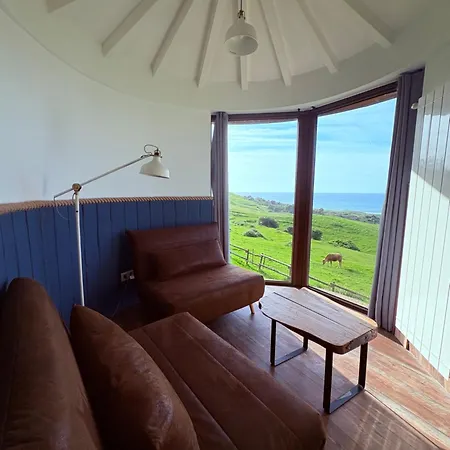 Punta Linera Guest house *