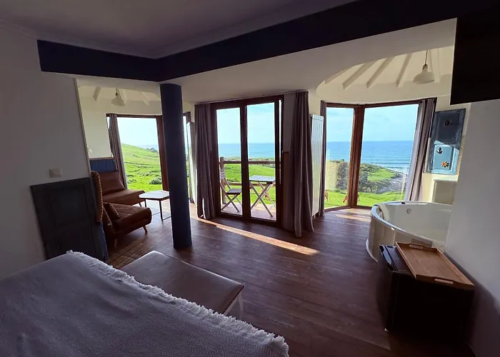 Punta Liñera * San Vicente De La Barquera